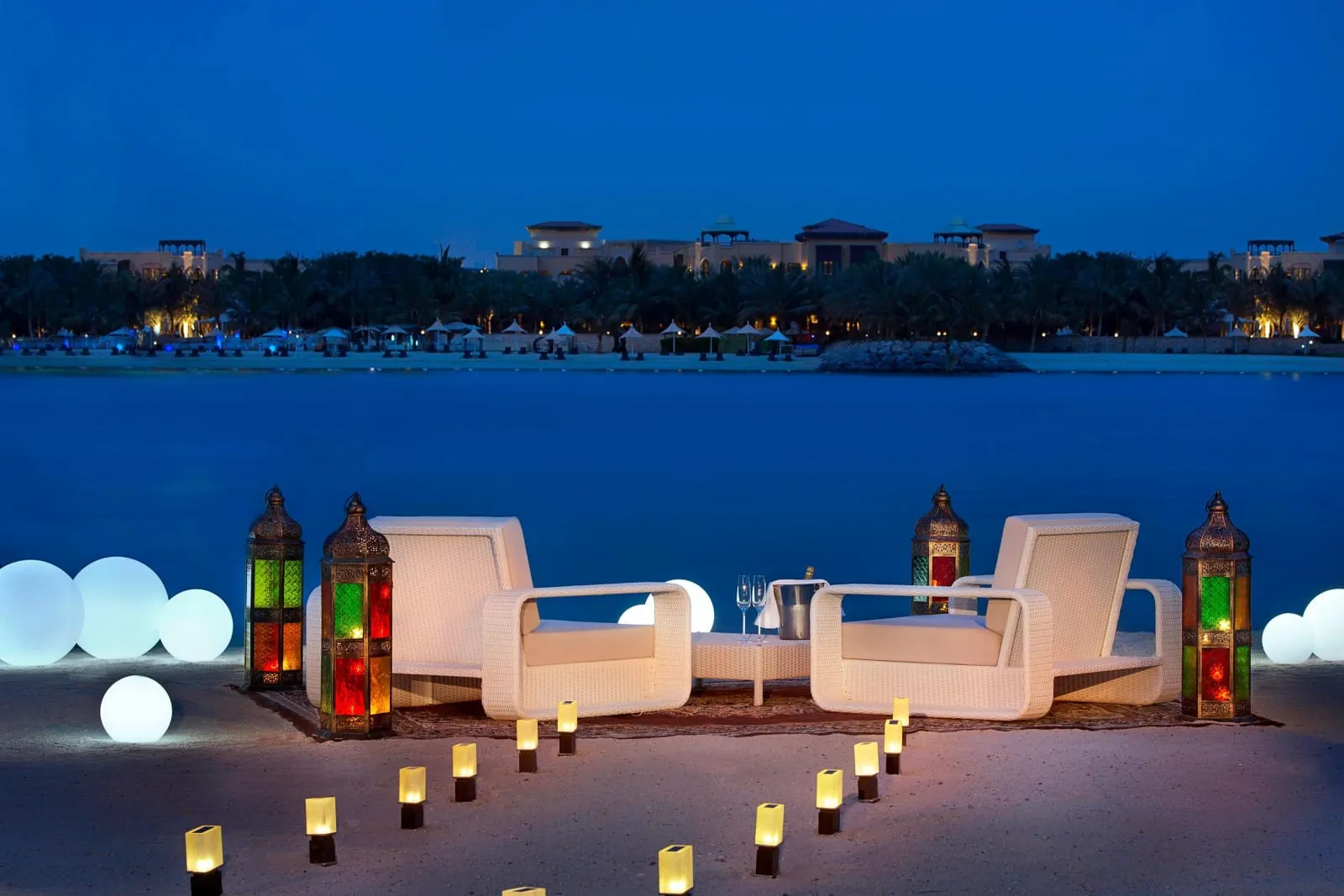 The Ritz-Carlton Abu Dhabi, Grand Canal photo 4