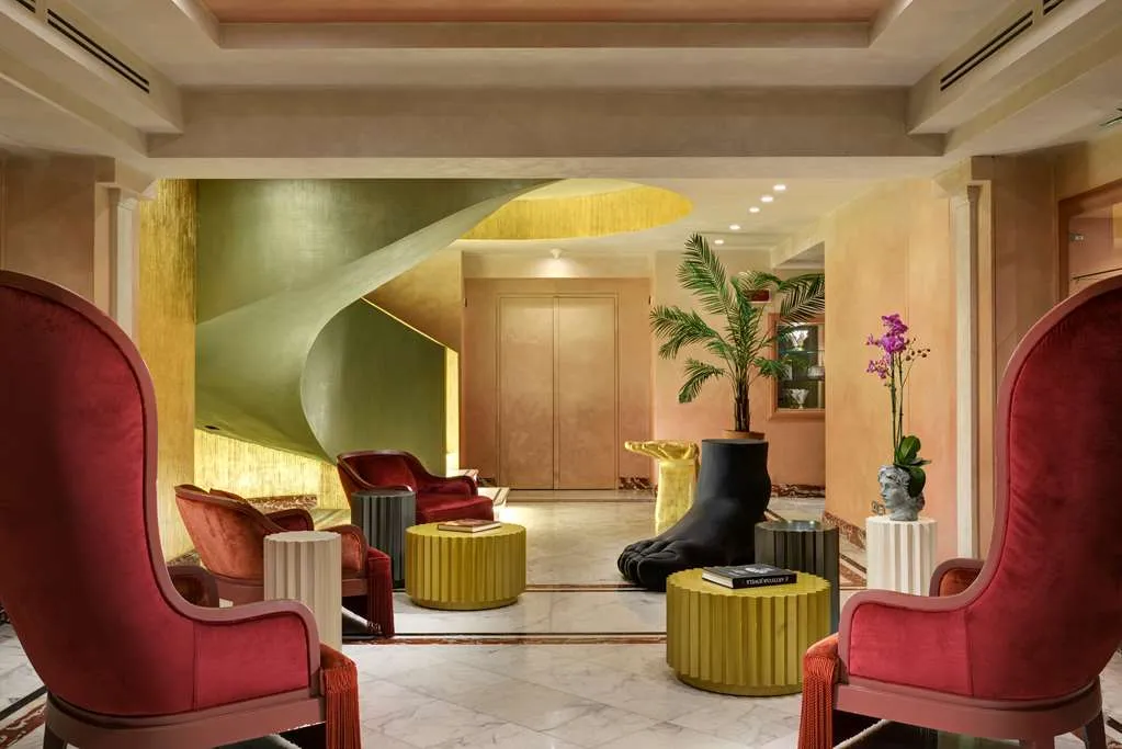 Leon's Place Hotel photo 2
