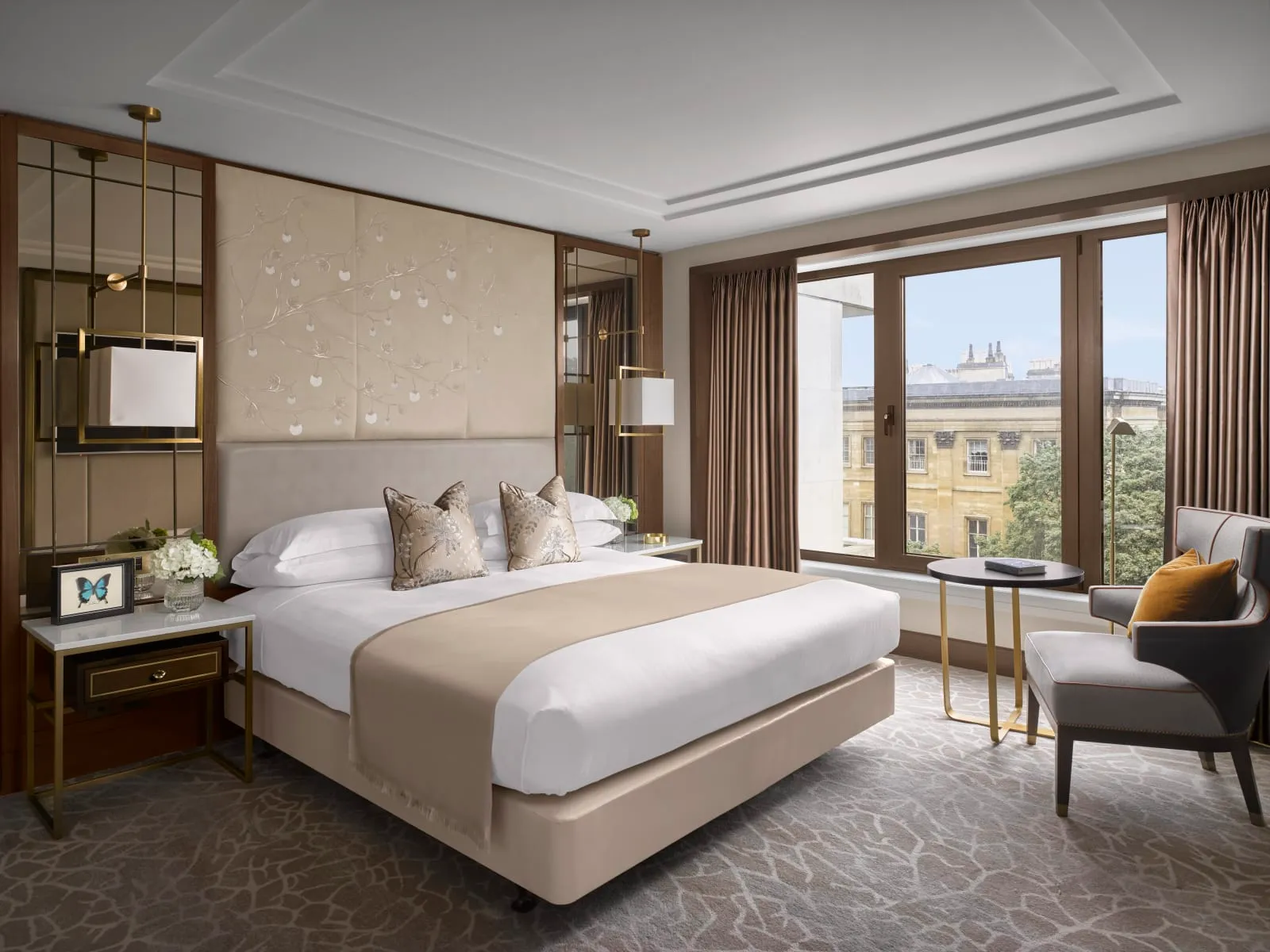 InterContinental Hotels LONDON PARK LANE by IHG photo 2