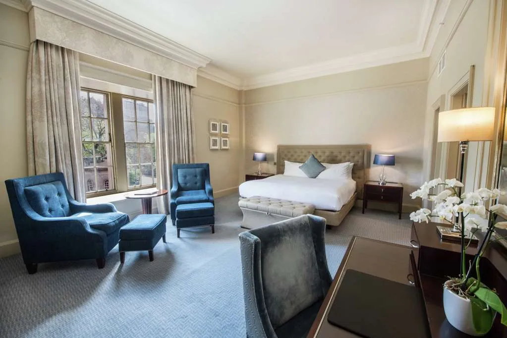The Caledonian Edinburgh, Curio Collection by Hilton photo 2