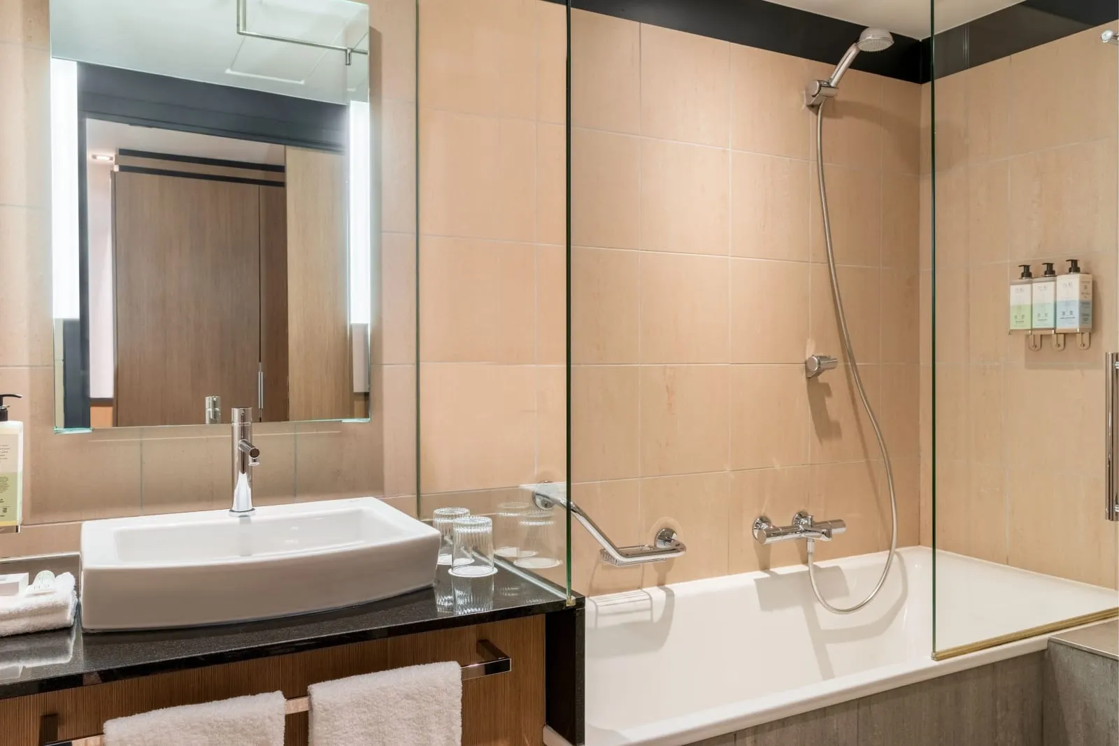 Le Parchamp, Paris Boulogne, a Tribute Portfolio Hotel photo 4