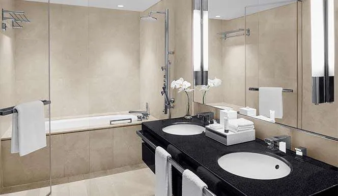 JW Marriott Hotel Marina photo 2