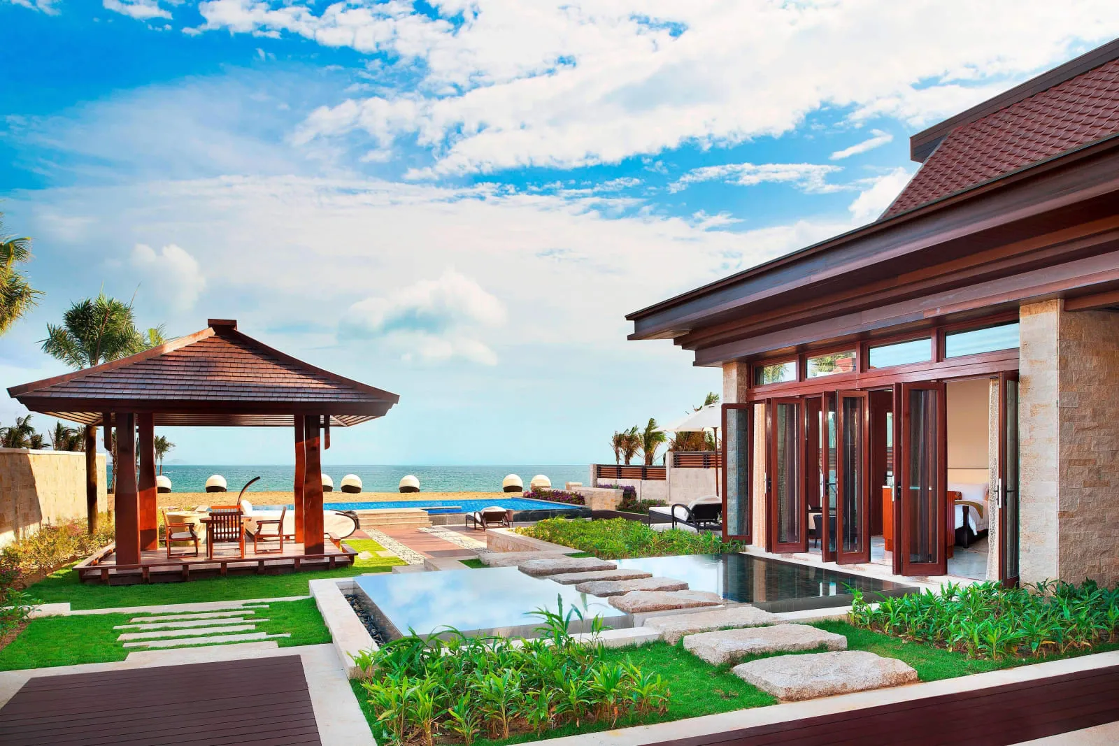 The St. Regis Sanya Yalong Bay Resort photo 4