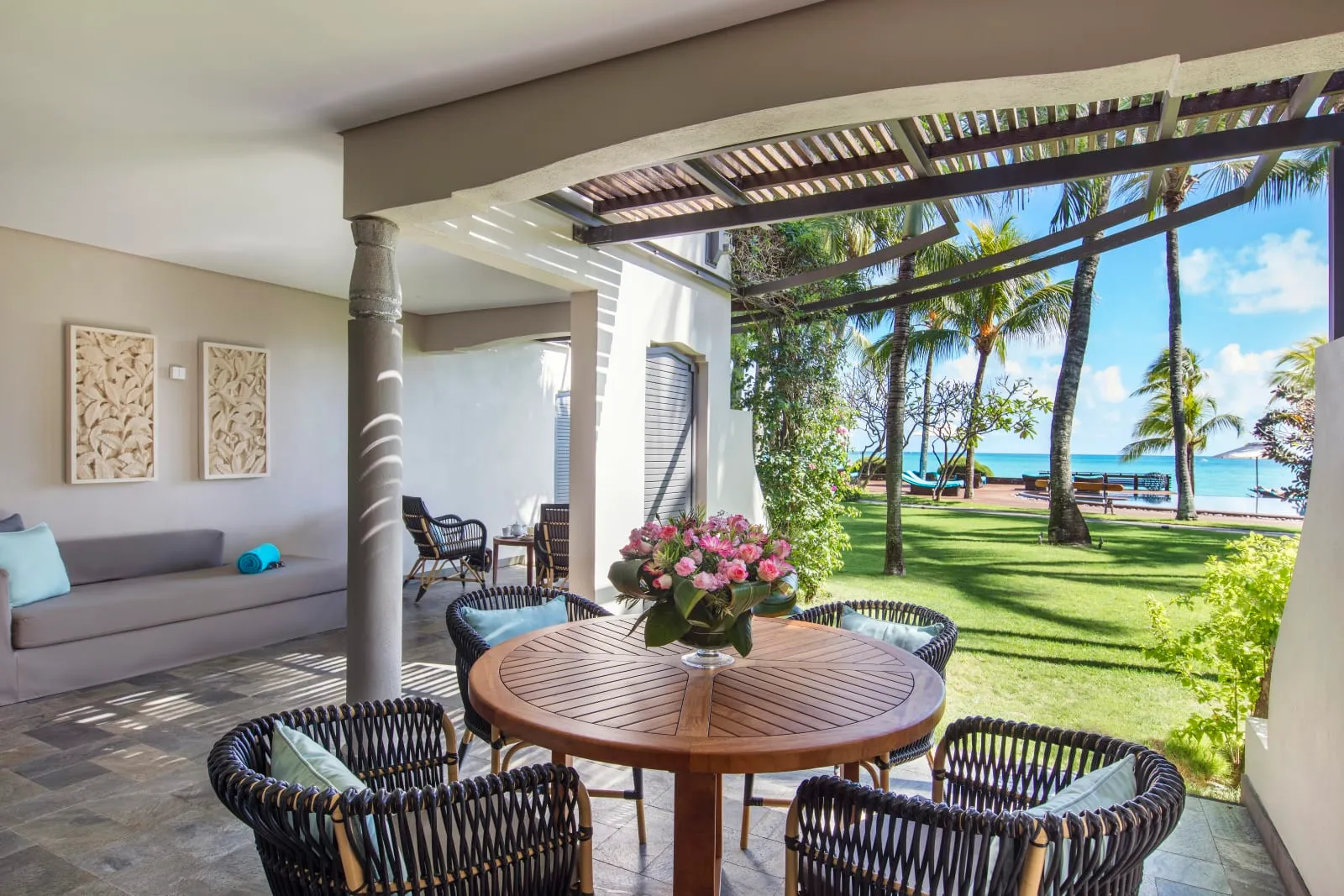 Mauricia Beachcomber Resort & Spa photo 2