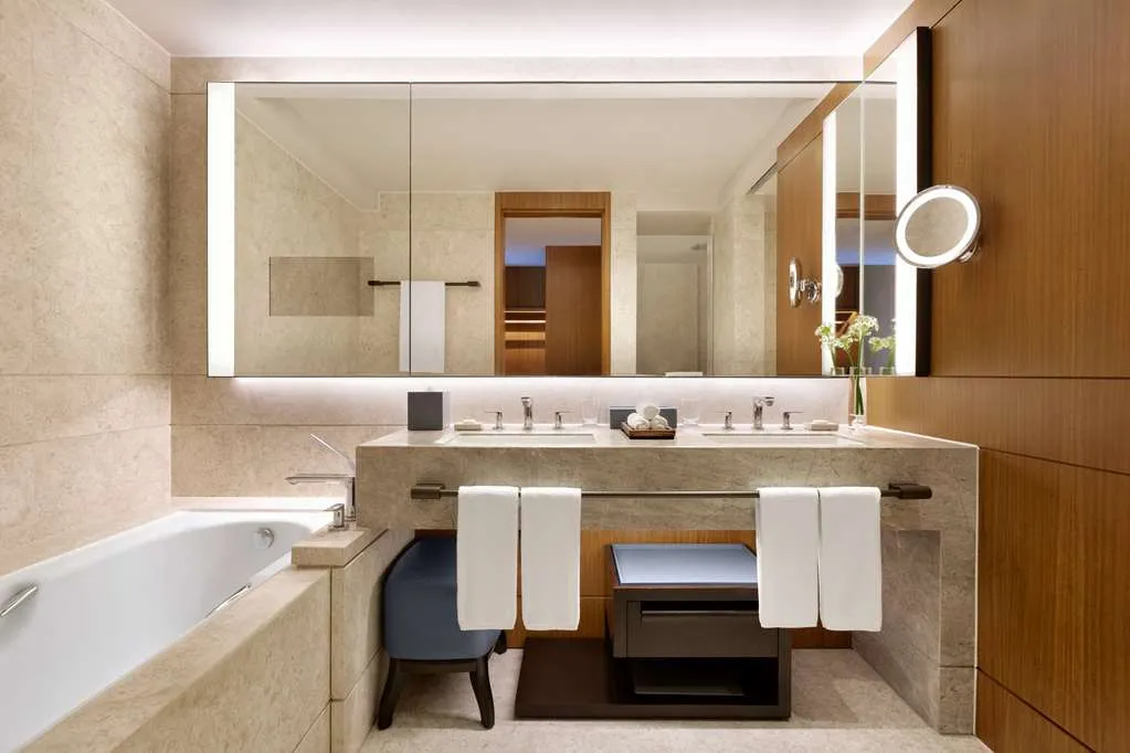 Kerry Hotel Hong Kong by Shangri-la photo 4