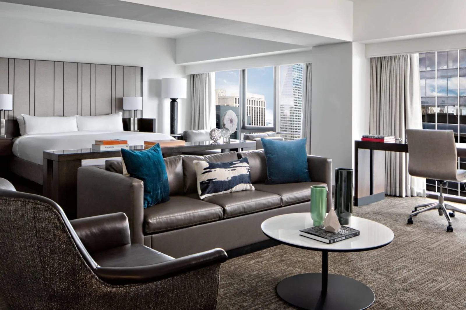 New York Marriott Marquis photo 3