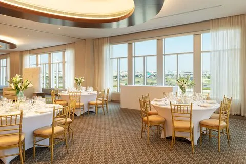 Sheraton Mall of The Emirates Hotel, Dubai photo 3