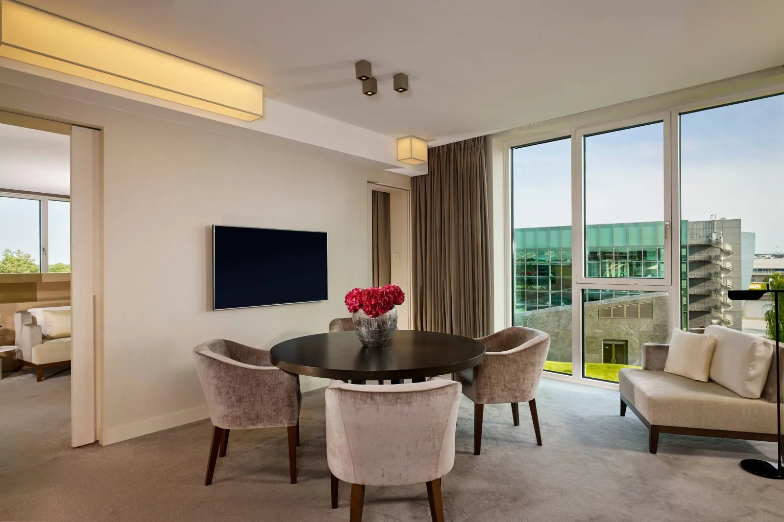 The Ritz-Carlton, Wolfsburg photo 2