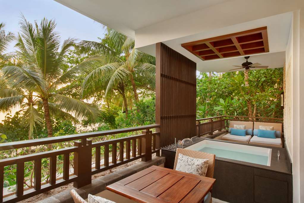 Shangri-La Boracay photo 2