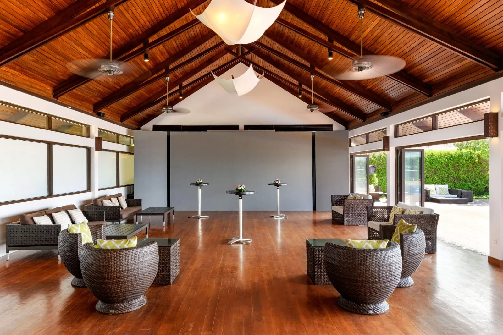 Sheraton Maldives Full Moon Resort & Spa photo 3