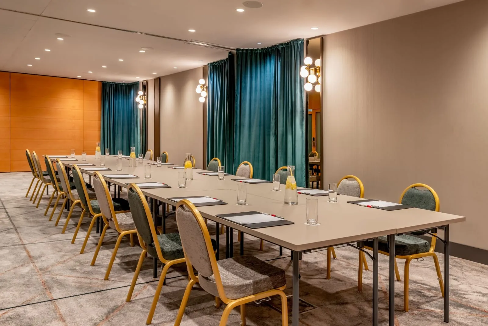Vienna Marriott Hotel photo 2