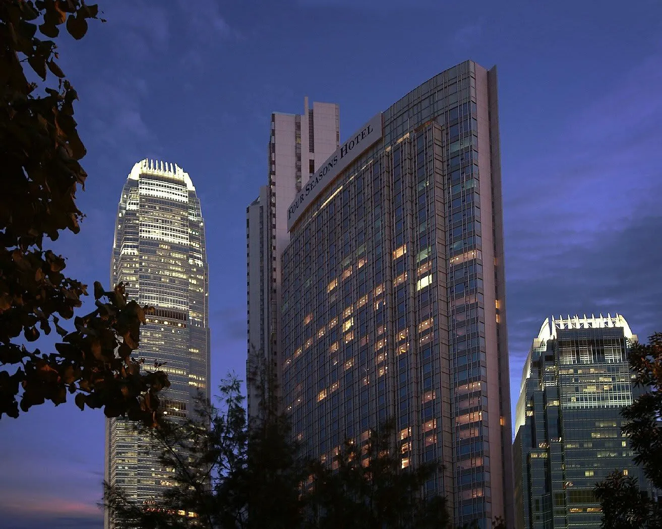 Four Seasons Hotel Hong Kong photo 1