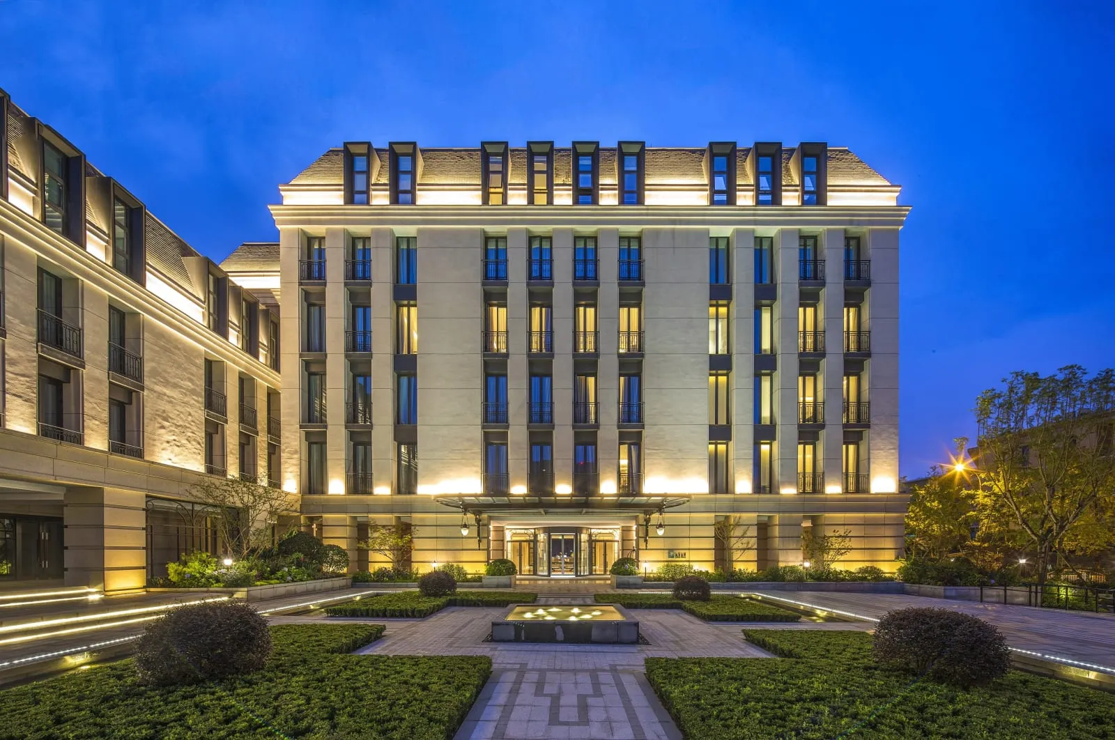 YiuTeung Mansion - Small Luxury Hotels of the World photo 2