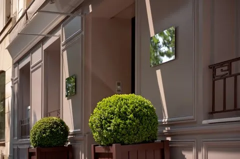 Hôtel le Tourville by Inwood Hotels photo 1