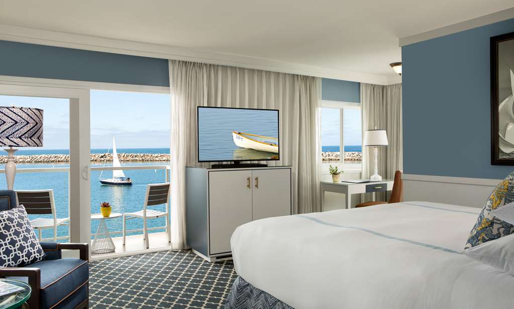 The Portofino Hotel & Marina, a Noble House Hotel photo 4