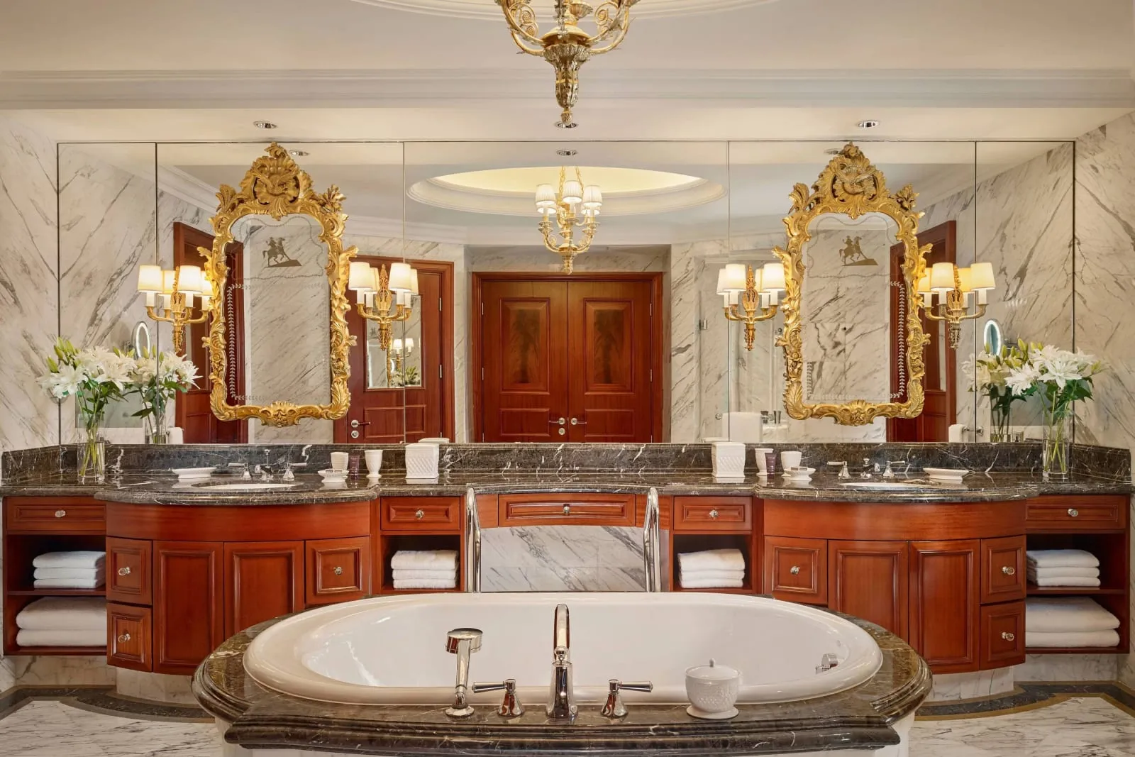 The Ritz-Carlton, Guangzhou photo 4