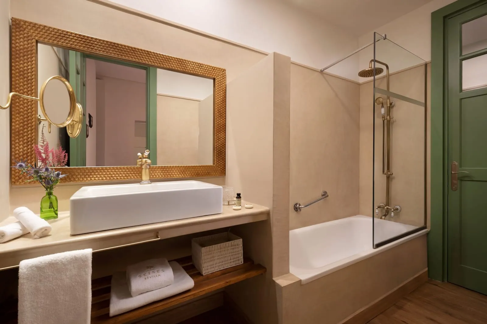 Los Seises Sevilla, a Tribute Portfolio Hotel photo 4