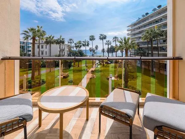 Mondrian Cannes photo 3