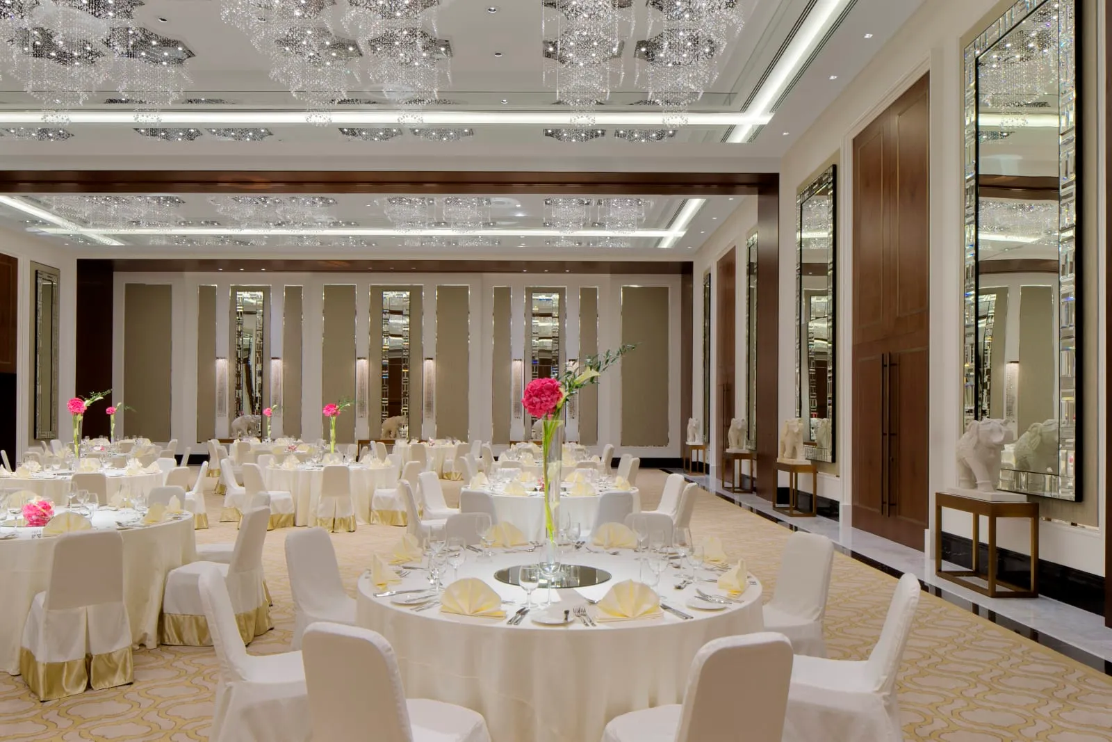 Taj Dubai photo 2