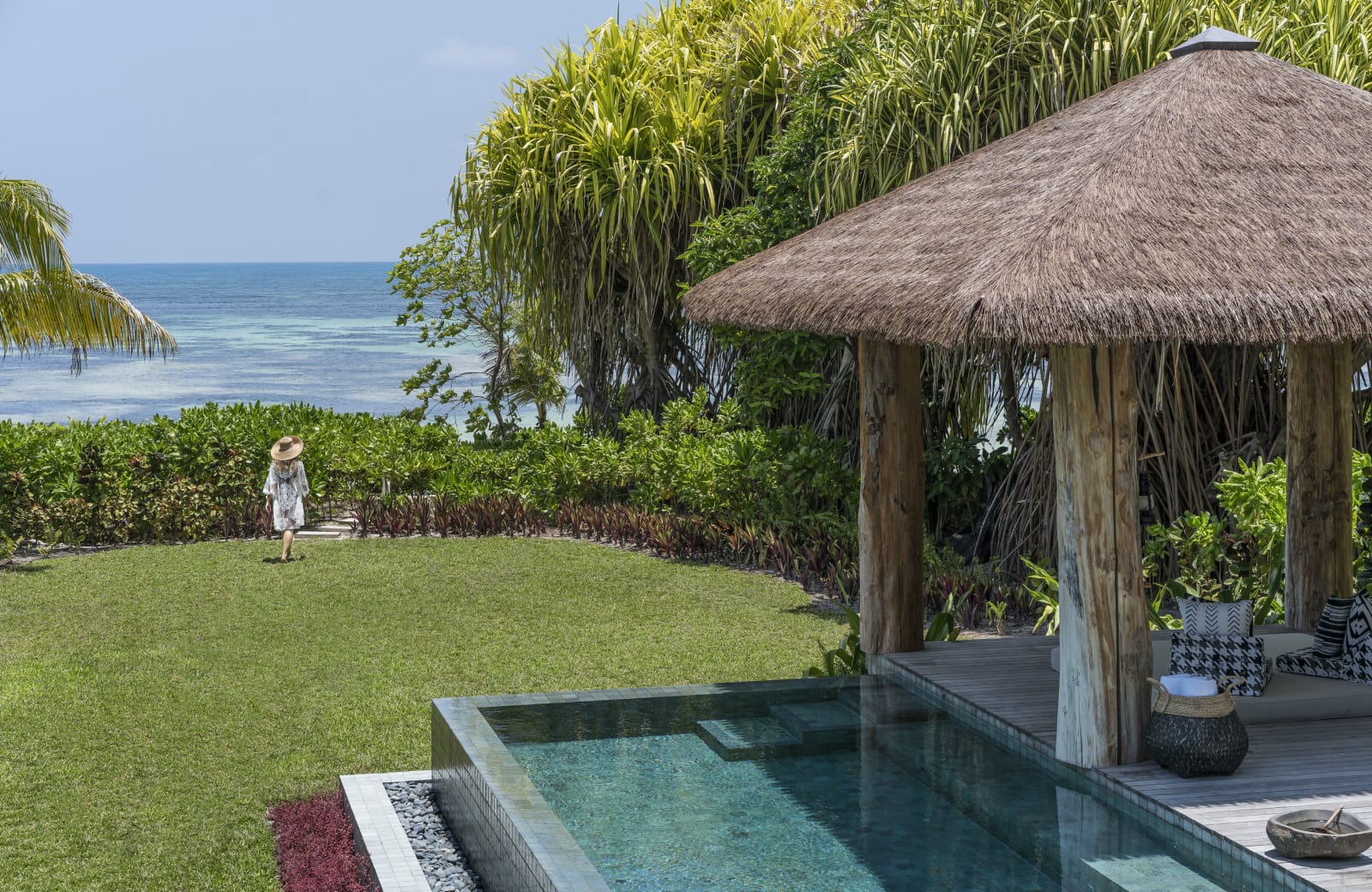 Four Seasons Resort Seychelles at Desroches Island photo 2