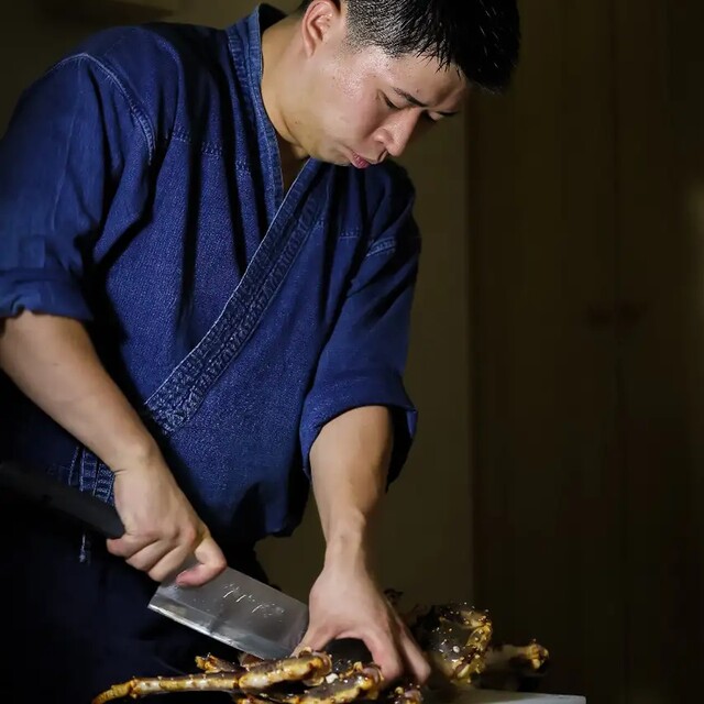 Katsu Kani no Hanasaki: lebende Königskrabbe als Kaiseki — 5
