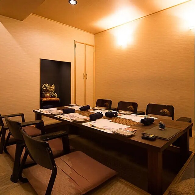 Katsu Kani no Hanasaki: lebende Königskrabbe als Kaiseki — 3
