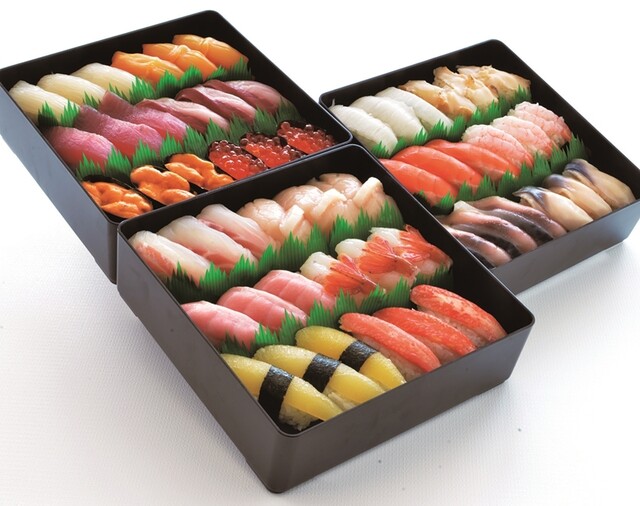 Nemuro Hanamaru JR tawaa sutera pureisu ten: Kaiten-Sushi aus Hokkaido — 3