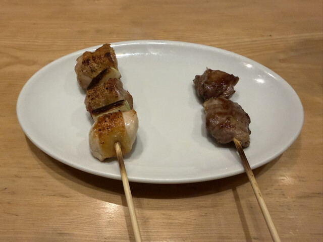 SHIRO: gehobenes Yakitori mit Weinfokus — 2