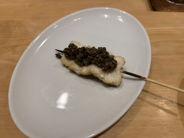 SHIRO: gehobenes Yakitori mit Weinfokus — 4