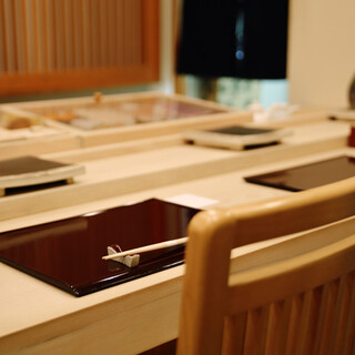 Sushi Hidetaka: Hokkaido-Meeresfrüchte im Edo-mae-Stil — 3
