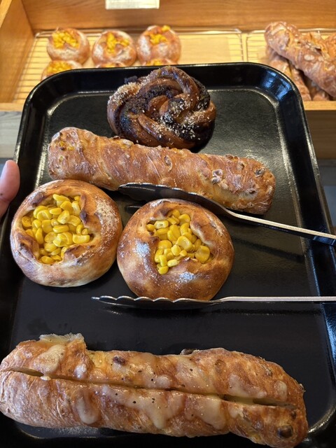 boulangerie coron Honten: Handwerksbäckerei mit Hokkaido-Weizen — 3