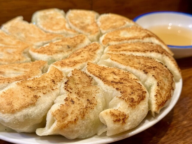 Kirin: Handgemachte Gyoza und chinesische Gerichte — 2