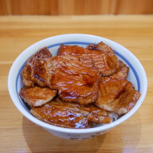 Butadon no Tonta: das definitive Butadon aus Obihiro — 3