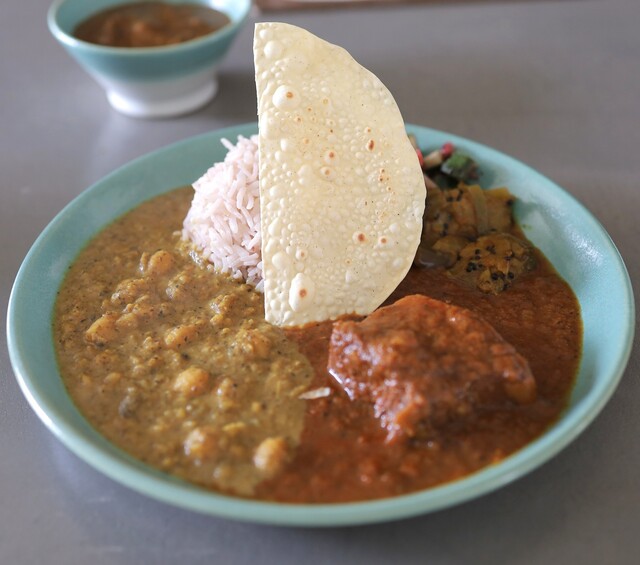 spice curry mokuromi: japanisches Spice-Curry am Tresen — 3