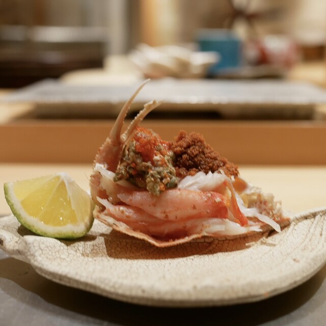 Sushi Ei: unkonventionelles Omakase mit großer Sake-Auswahl — 4