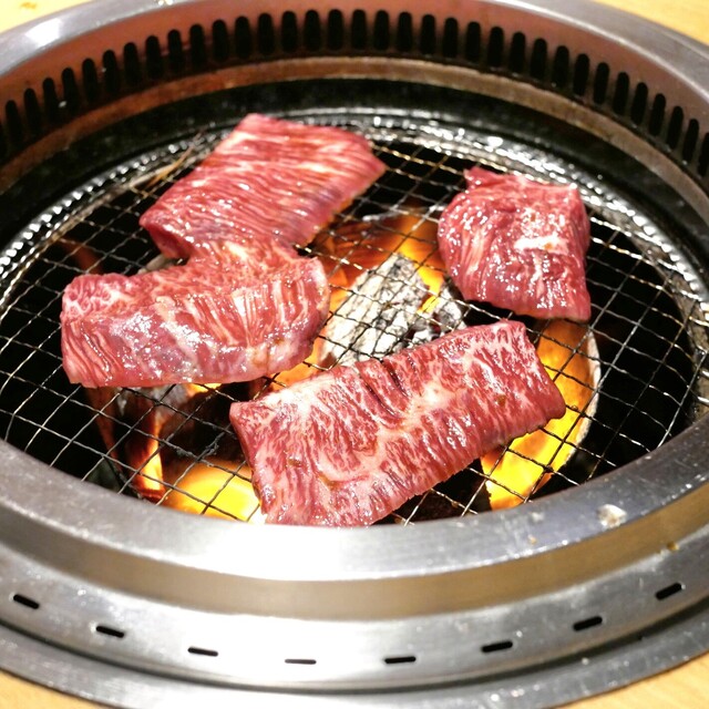 Sumiyaki Kinryusan: legendäres Holzkohle-Yakiniku — 5