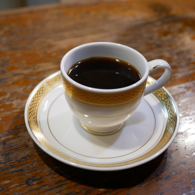 CAFE DE L’AMBRE: historisches Kaffeehaus in Ginza — 5