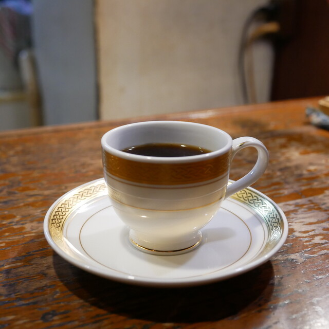 CAFE DE L’AMBRE: historisches Kaffeehaus in Ginza — 3