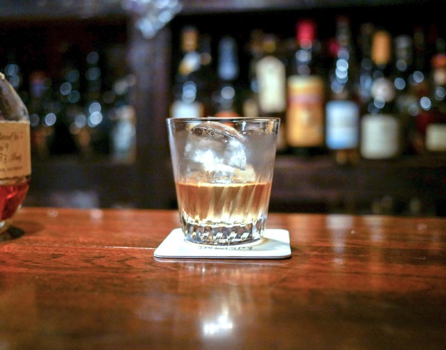 EST!: Klassische Cocktails und seltener Whisky — 4