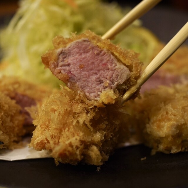 Tonkatsu Tonta: bei Niedrigtemperatur frittiertes Kotelett — 3