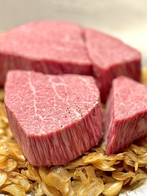 Steak Tomii: Teppanyaki mit langsam gegartem Steak — 1