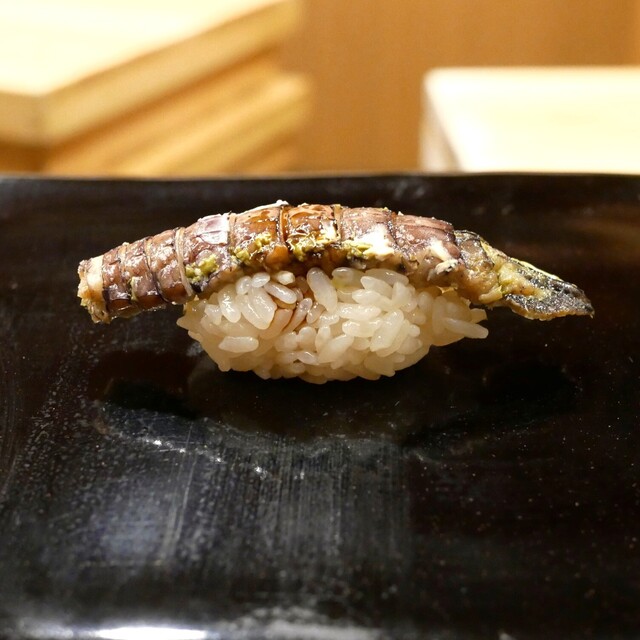 Nihonbashi Kakigaracho Sugita: Edo-mae-Sushi der Spitzenklasse — 4