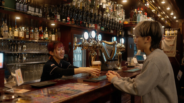 HUB Ginza Corridor: Klassischer britischer Pub — 4