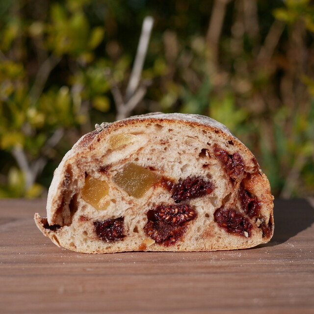 L'atelier de Plaisir: Handwerksbäckerei mit Natursauerteig — 5