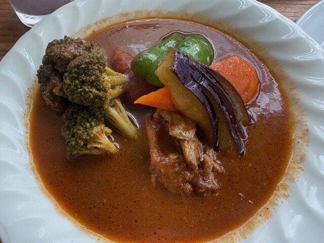 Soup Curry Kamui: Suppencurry nach Hokkaido-Art — 5