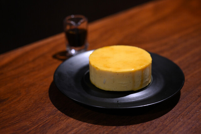 Jikaseibaisen Coffee Mijinko: Spezialitätenkaffee und Hotcakes — 5