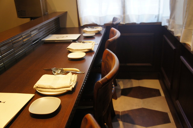 à table: Award-Winning Classical French — 4