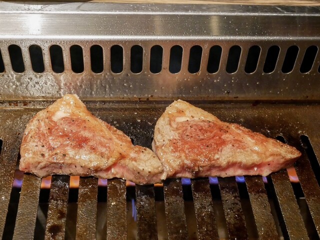 Yakiniku Jumbo Hanare: Premium Wagyu Yakiniku — 3