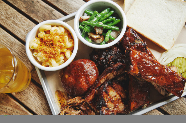 SMOKEHOUSE: Authentisches amerikanisches BBQ — 1