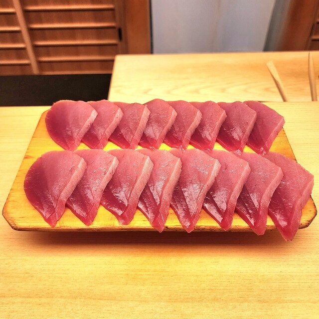 Sushi Arai: Edomae-Sushi der Meisterklasse mit Thunfisch-Fokus — 5